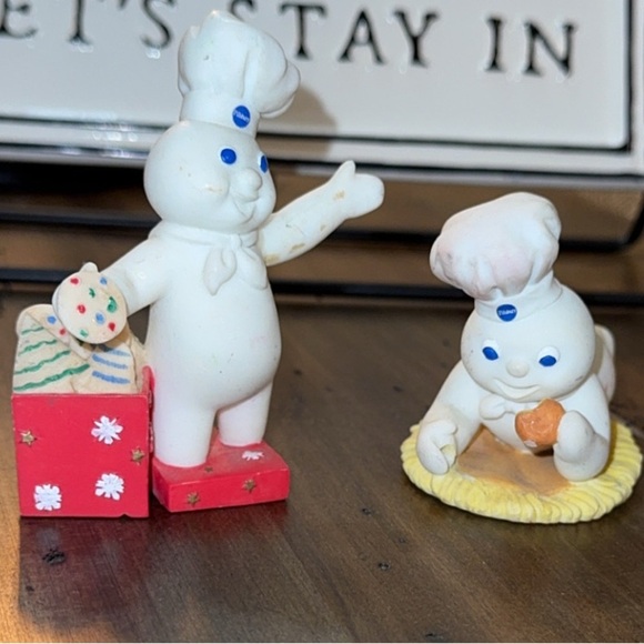 VTG Pillsbury Doughboy Figurines Monthly Calendar/The Danbury Mint Collectible - Picture 4 of 6